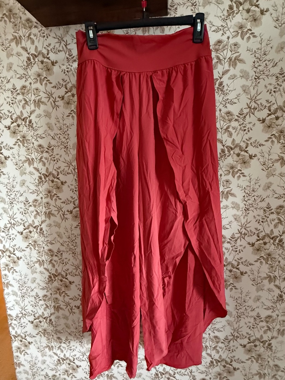 HALARA Kapok Red - L
